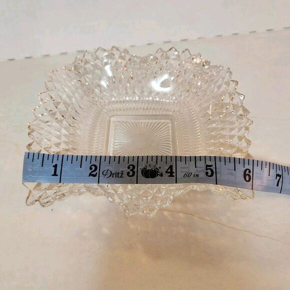 Vintage Indiana Glass Clear 6 In Ruffled Diamond Point Candy Dish - Picture 5 of 5